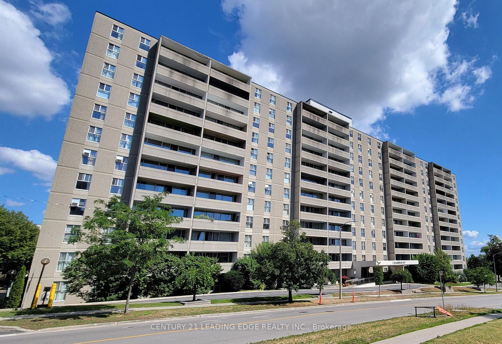 1005 - 2 Glamorgan Avenue, Dorset Park, Toronto 
