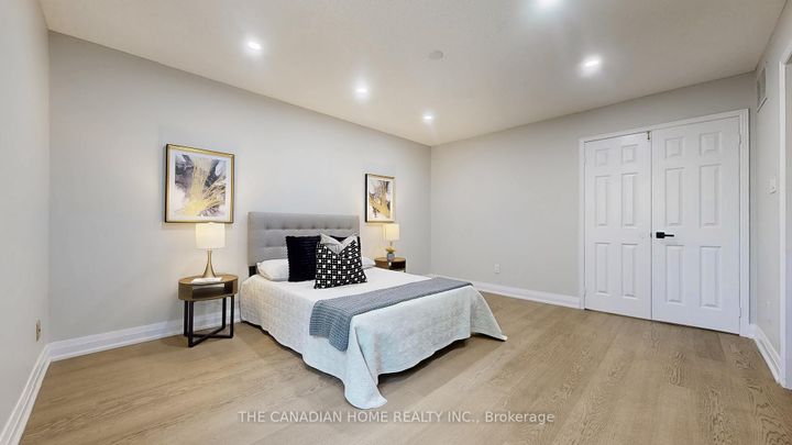 Photo 15 at 52 - 1725 The Chase, Central Erin Mills, Mississauga