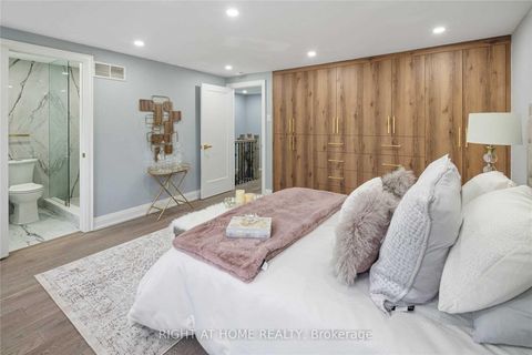 Photo 22 at 11 Michael Drive, North Richvale, Richmond Hill