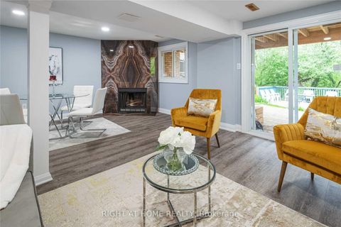 Photo 35 at 11 Michael Drive, North Richvale, Richmond Hill