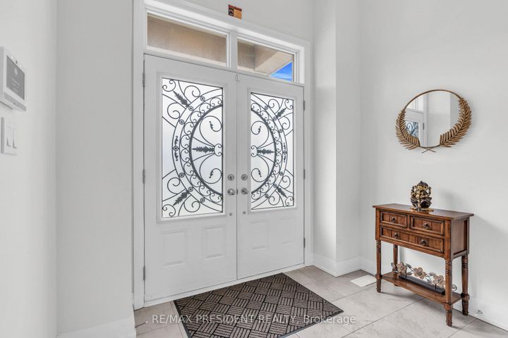 Photo 6 at 40 Dalbeattie Drive, Bram West, Brampton