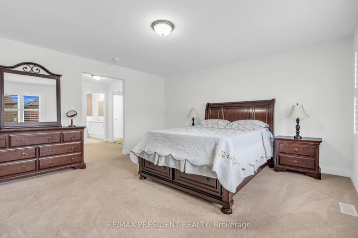 Photo 22 at 40 Dalbeattie Drive, Bram West, Brampton