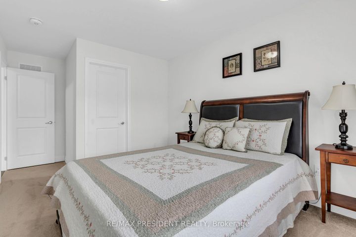 Photo 28 at 40 Dalbeattie Drive, Bram West, Brampton