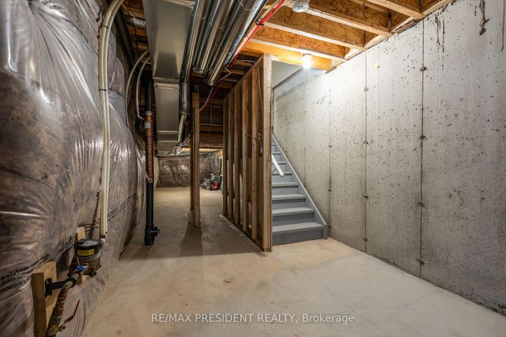 Photo 37 at 40 Dalbeattie Drive, Bram West, Brampton