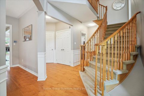 Photo 4 at 2477 Longridge Crescent, RO River Oaks, Oakville