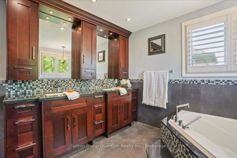 Photo 17 at 2477 Longridge Crescent, RO River Oaks, Oakville
