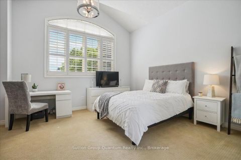 Photo 19 at 2477 Longridge Crescent, RO River Oaks, Oakville