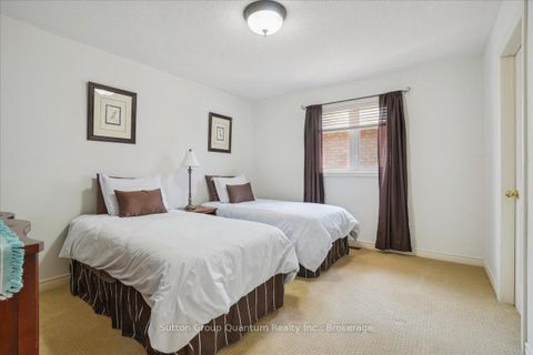 Photo 22 at 2477 Longridge Crescent, RO River Oaks, Oakville
