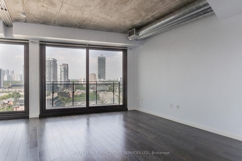 Photo 4 at 1301 - 51 Trolley Crescent, Moss Park, Toronto