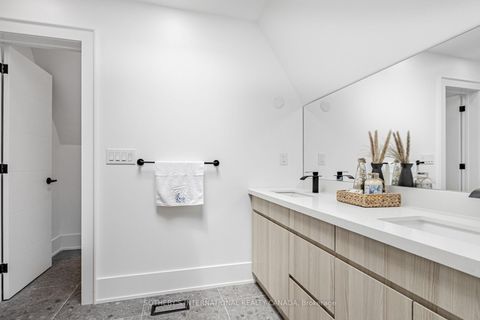 Photo 21 at 6 Twenty Fifth Street, Long Branch, Toronto