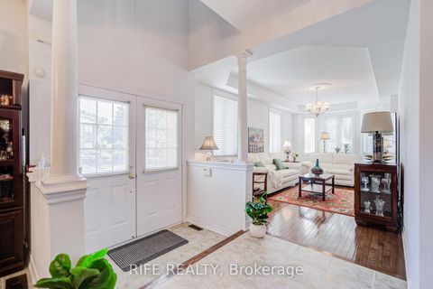 Photo 4 at 106 Craggview Drive, West Hill, Toronto