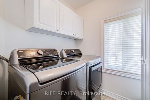 Photo 28 at 106 Craggview Drive, West Hill, Toronto
