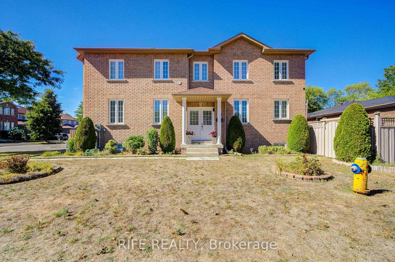 106 Craggview Drive, West Hill, Toronto 