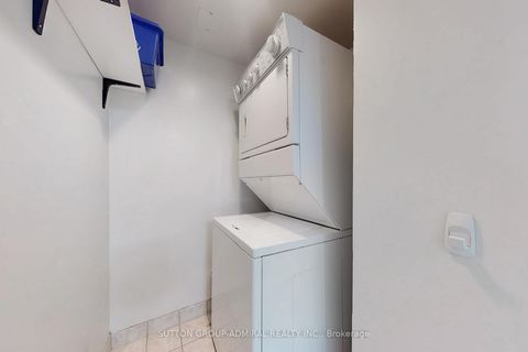 Photo 26 at 708 - 880 Grandview Way, Willowdale East, Toronto