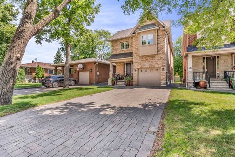 Photo 1 at 31 Bisset Avenue, Alderwood, Toronto