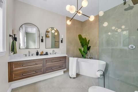Photo 19 at 31 Bisset Avenue, Alderwood, Toronto