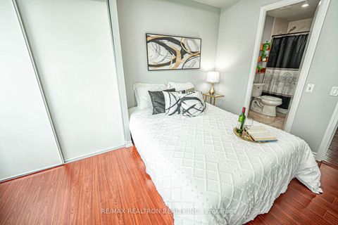 Photo 20 at 811 - 60 Byng Avenue, Willowdale East, Toronto