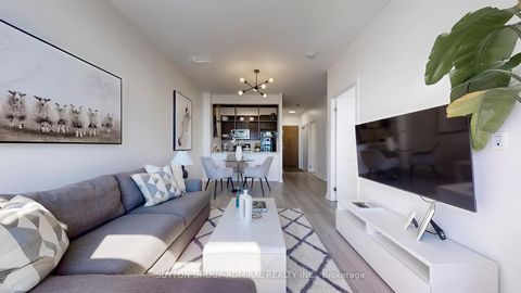 Photo 4 at PH15 - 181 Village Green Square, Malvern West, Toronto