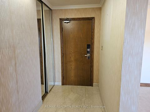 Photo 3 at 804 - 1201 Steeles Avenue W, Branson, Toronto