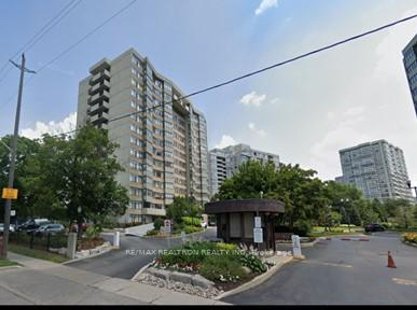 804 - 1201 Steeles Avenue W, Branson, Toronto 