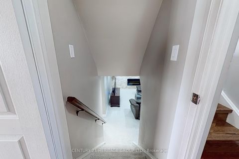 Photo 36 at 16 Marblehead Road, The Westway, Toronto