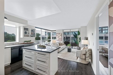 Photo 2 at 403 - 1103 Leslie Street, Don Mills, Toronto