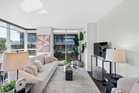 Photo 4 at 403 - 1103 Leslie Street, Don Mills, Toronto