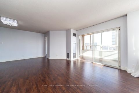 Photo 14 at 1905 - 215 Wynford Drive, Flemingdon Park, Toronto