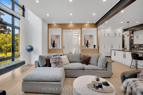 Photo 5 at 7 Woodvalley Drive, Humber Valley, Toronto