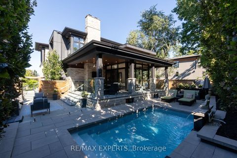 Photo 33 at 7 Woodvalley Drive, Humber Valley, Toronto