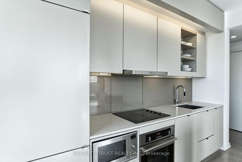 Photo 4 at 2511 - 101 Peter Street, Waterfront Communities C1, Toronto