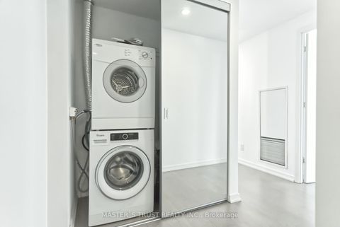 Photo 8 at 2511 - 101 Peter Street, Waterfront Communities C1, Toronto