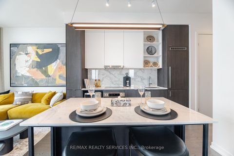 Photo 7 at PH103 - 138 Downes Street, Waterfront Communities C8, Toronto