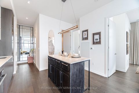 Photo 9 at PH103 - 138 Downes Street, Waterfront Communities C8, Toronto