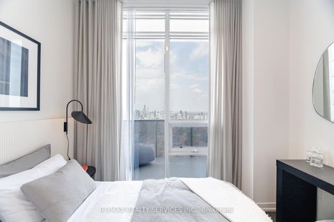 Photo 21 at PH103 - 138 Downes Street, Waterfront Communities C8, Toronto