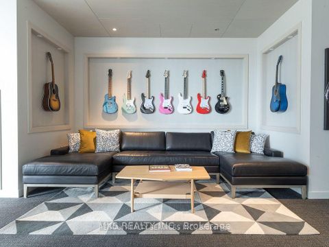 Photo 37 at PH103 - 138 Downes Street, Waterfront Communities C8, Toronto