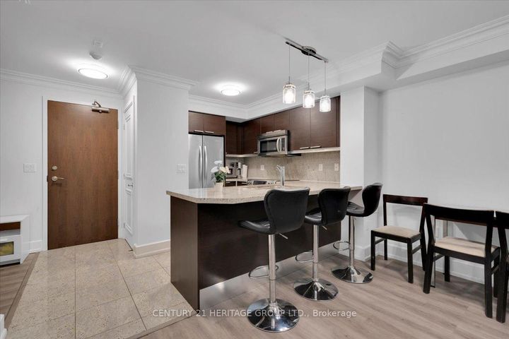 Photo 2 at 219 - 650 Sheppard Avenue E, Bayview Village, Toronto
