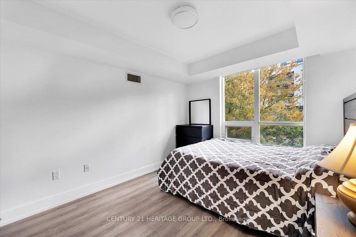 Photo 9 at 219 - 650 Sheppard Avenue E, Bayview Village, Toronto