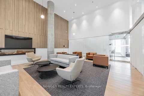 Photo 5 at 521 - 3100 Keele Street, CFB, Toronto