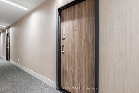 Photo 8 at 521 - 3100 Keele Street, CFB, Toronto