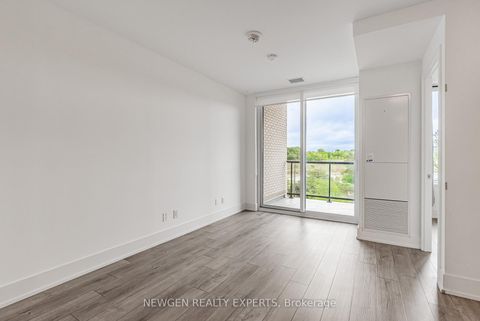 Photo 17 at 521 - 3100 Keele Street, CFB, Toronto