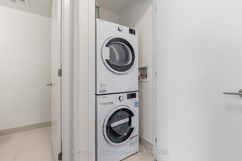 Photo 22 at 521 - 3100 Keele Street, CFB, Toronto Photo 22 at 521 - 3100 Keele Street, CFB, Toronto