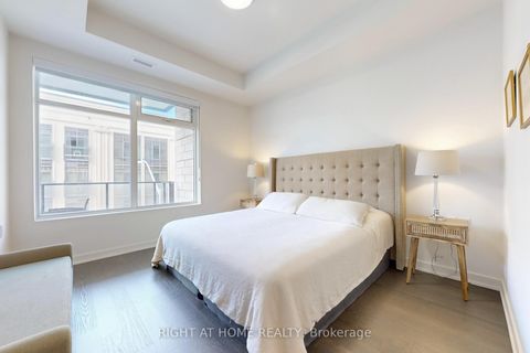 Photo 11 at 317 - 123 Maurice Drive E, CO Central, Oakville