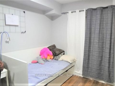 Photo 5 at 2067 - 3041 Finch Avenue W, Humbermede, Toronto