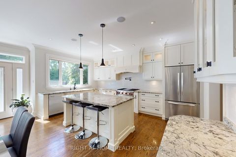 Photo 4 at 490 Orchard Drive, WO West, Oakville