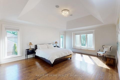 Photo 9 at 490 Orchard Drive, WO West, Oakville