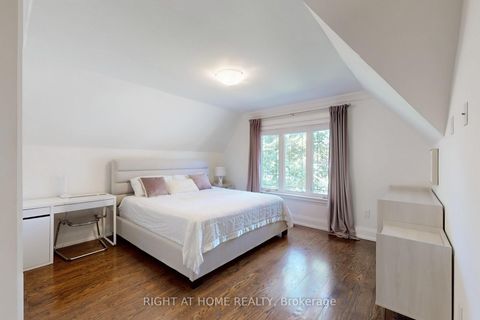 Photo 15 at 490 Orchard Drive, WO West, Oakville