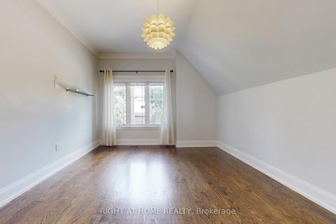 Photo 16 at 490 Orchard Drive, WO West, Oakville
