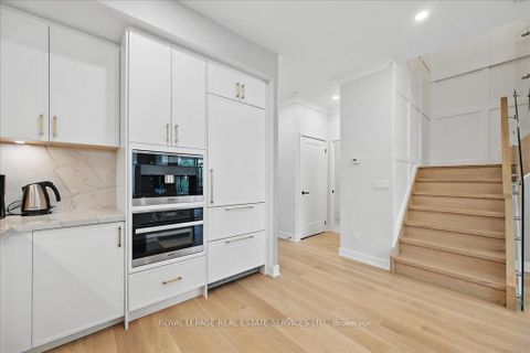 Photo 4 at 108 - 2489 Taunton Road, RO River Oaks, Oakville