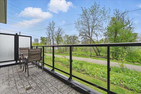 Photo 13 at 108 - 2489 Taunton Road, RO River Oaks, Oakville